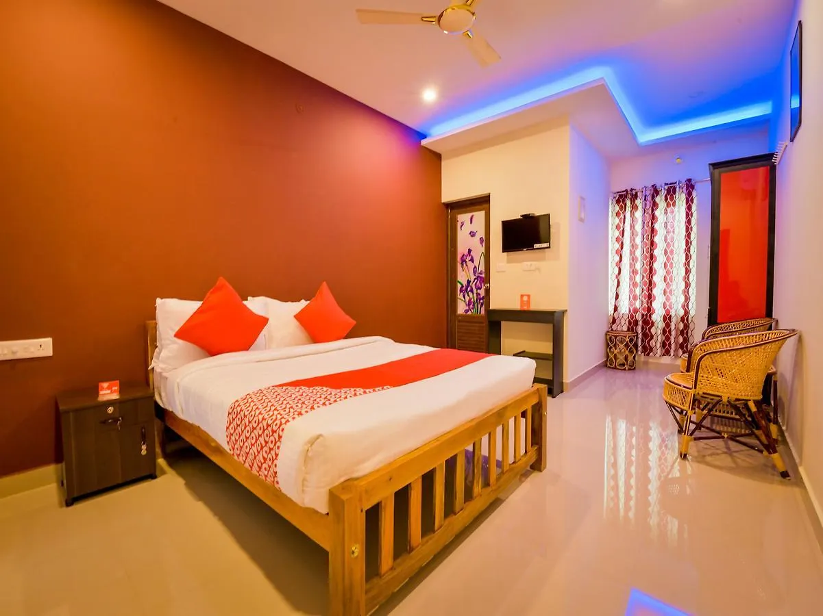 Oyo 14604 Green View Residency Alappuzha 3*,  Índia