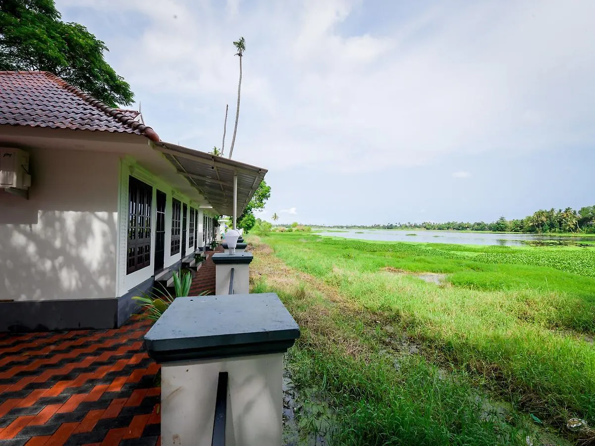 Oyo 14604 Green View Residency Alappuzha Resort